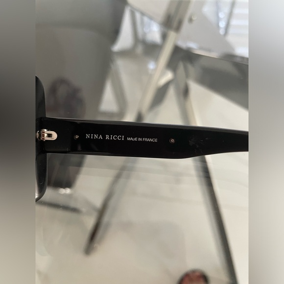 NINA RICCI SUNGLASSES - Picture 10 of 16